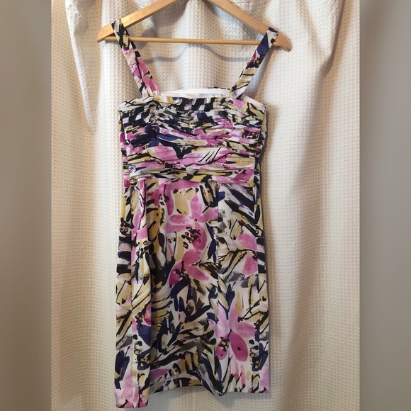 Floral print dress - Picture 2 of 3